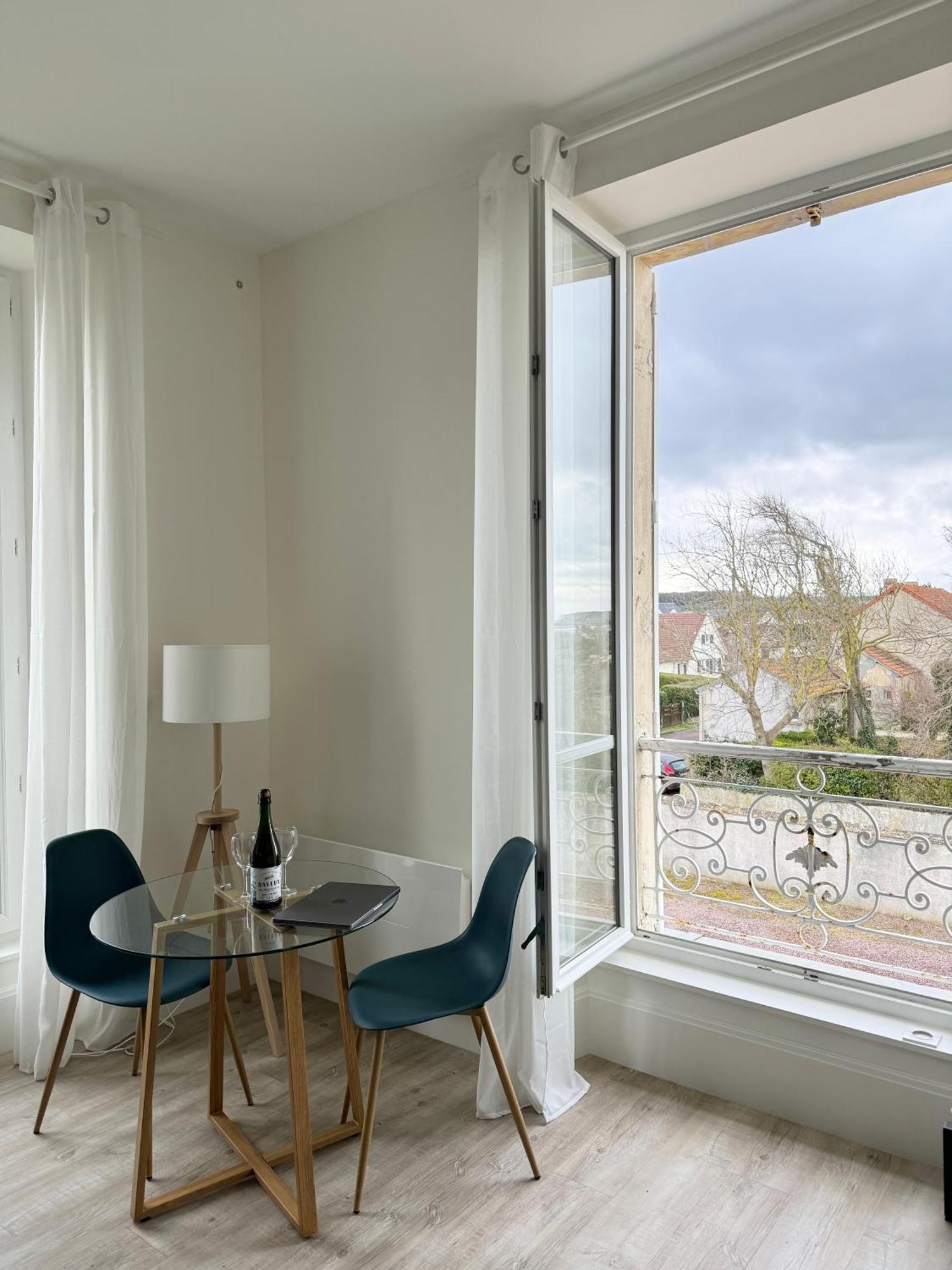 Sunny Apt On D-Day Beach With Parking Saint-Côme-de-Fresné Esterno foto